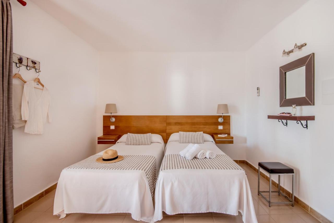 פלאיה מיג'ורן Bungalows Es Pins - Emar Hotels מראה חיצוני תמונה